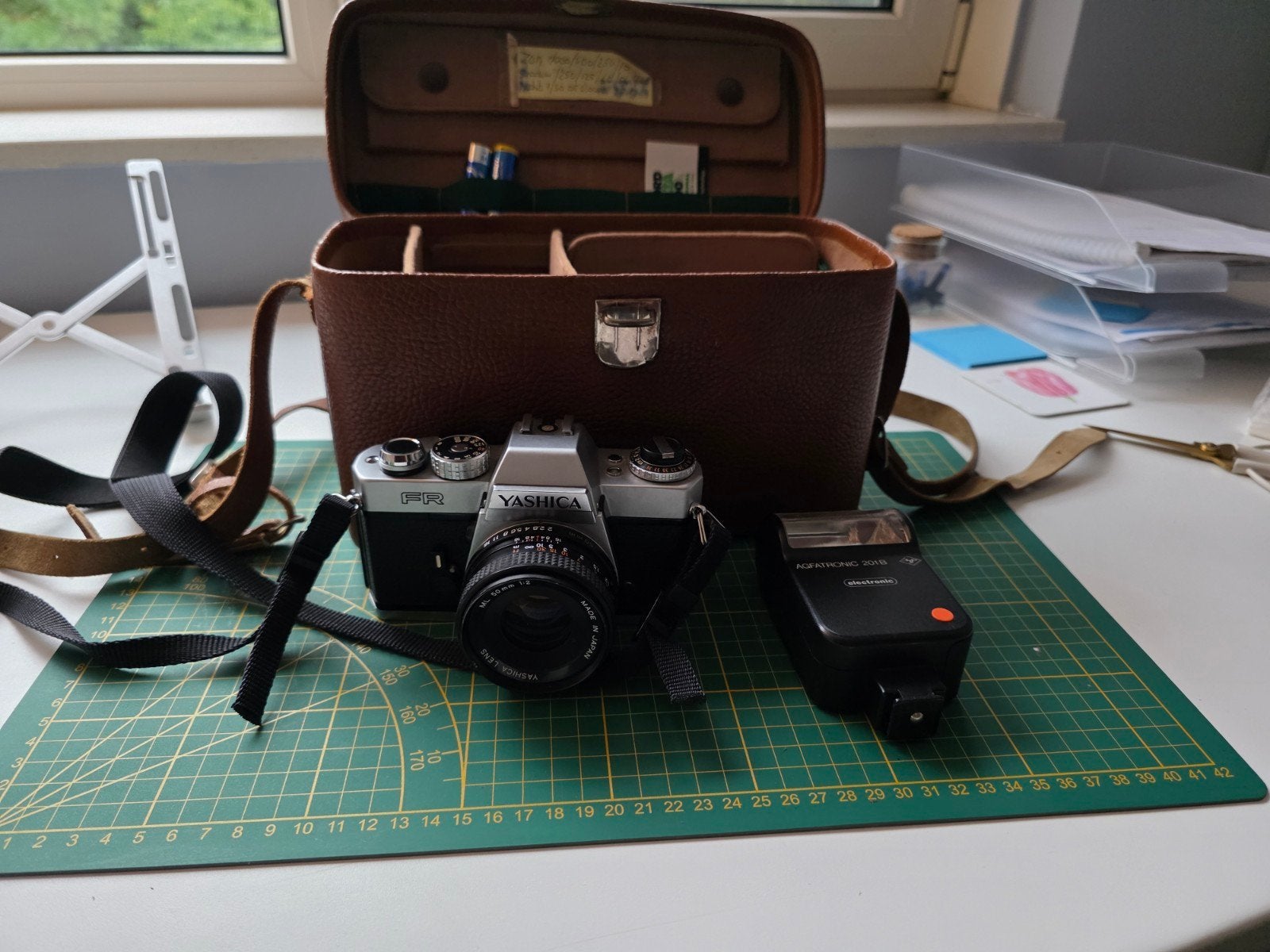 Yashica FR Spiegelreflexcamera met ML 50mm 1:2 lens, Ophalen of Verzenden, Gebruikt, Spiegelreflex, Overige Merken