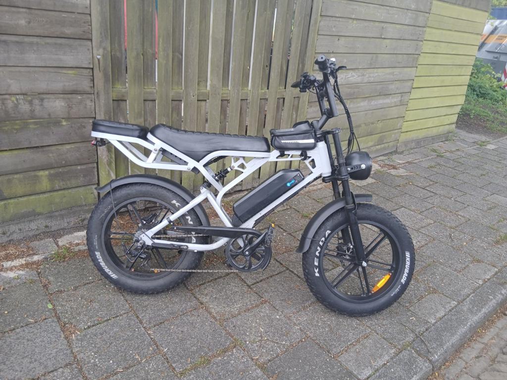 Mooie fabrike v 20 te koop, Ophalen