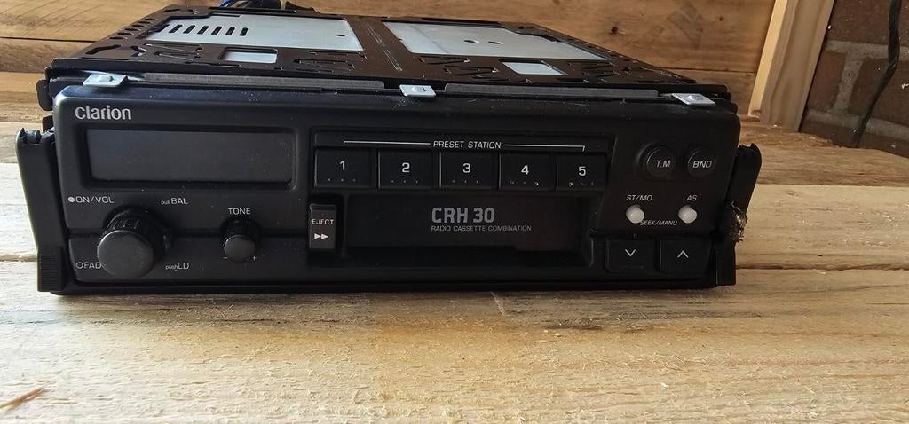 Clarion autoradio, Ophalen