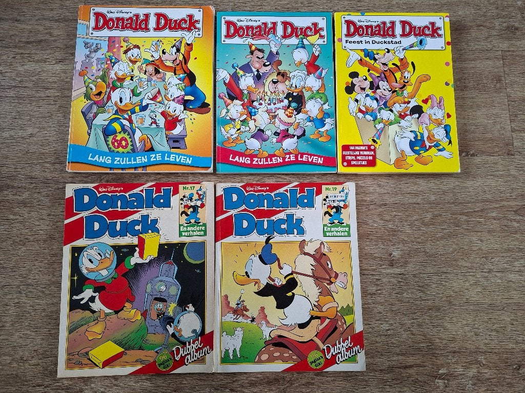 Donald Duck en Andere verhalen dubbel albums, Meerdere stripboeken, Ophalen of Verzenden, Gelezen
