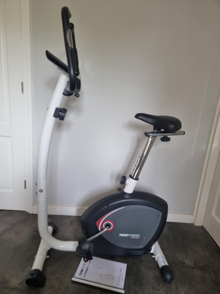 Hometrainer Flow Fitness. Fysio. Lage instap., Ophalen, Zo goed als nieuw, Hometrainer