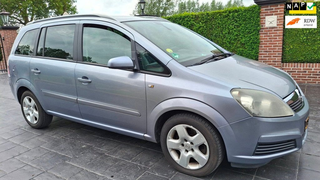 Opel Zafira 2.2 Executive Automaat Airco 7 persoons Leder tr, Auto's, Opel, Gebruikt, 4 cilinders, 150 pk, 7 stoelen
