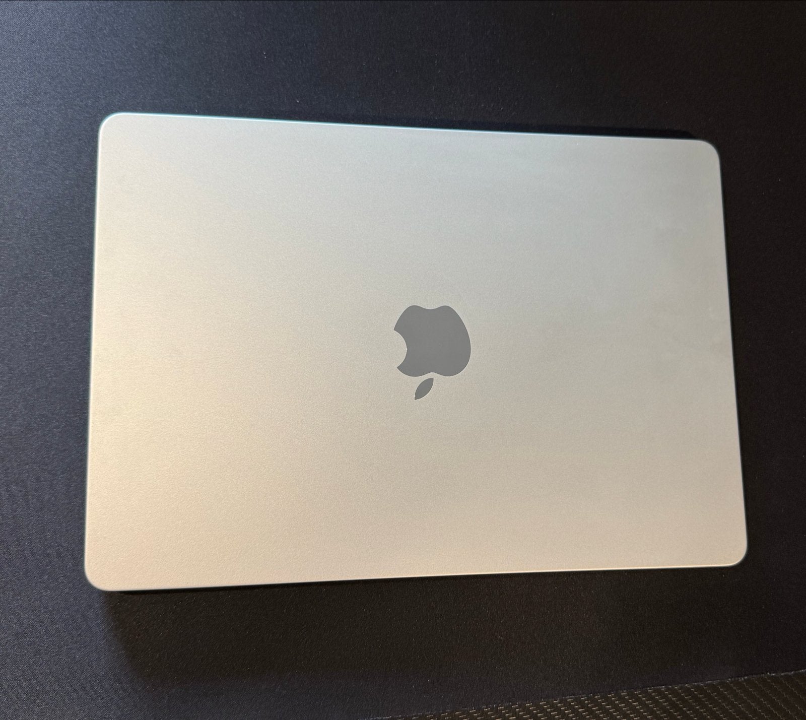 MacBook Air M2 (2022) - 13.6 inch Retina, 8GB RAM, 256GB SSD, 256 GB, Qwerty, 8 GB, 13 inch