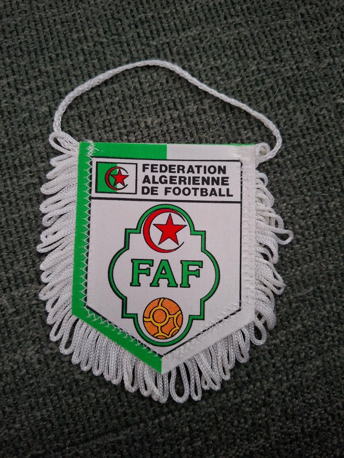 Algerije voetbalbond vaantje, Ophalen of Verzenden, Buitenlandse clubs, Vaantje of Sjaal