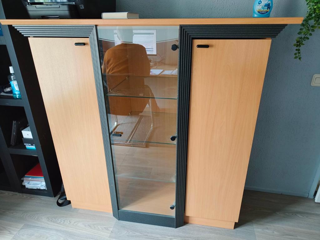 Stevige Vitrinekast, Huis en Inrichting, Kasten | Roldeurkasten en Archiefkasten, Ophalen, 100 tot 150 cm, Zo goed als nieuw, 150 tot 200 cm