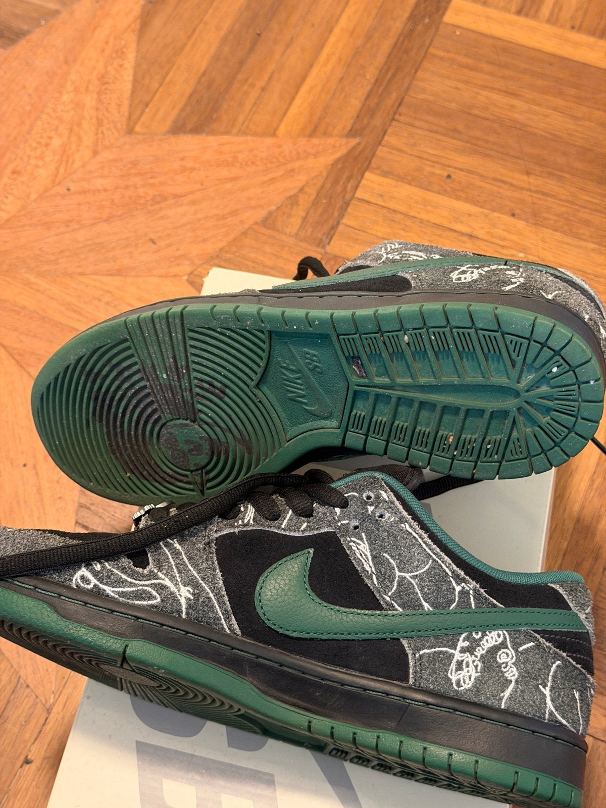 Nike SB Dunk Low x There Skateboard, Ophalen of Verzenden, Nieuw, Zwart, Sneakers of Gympen