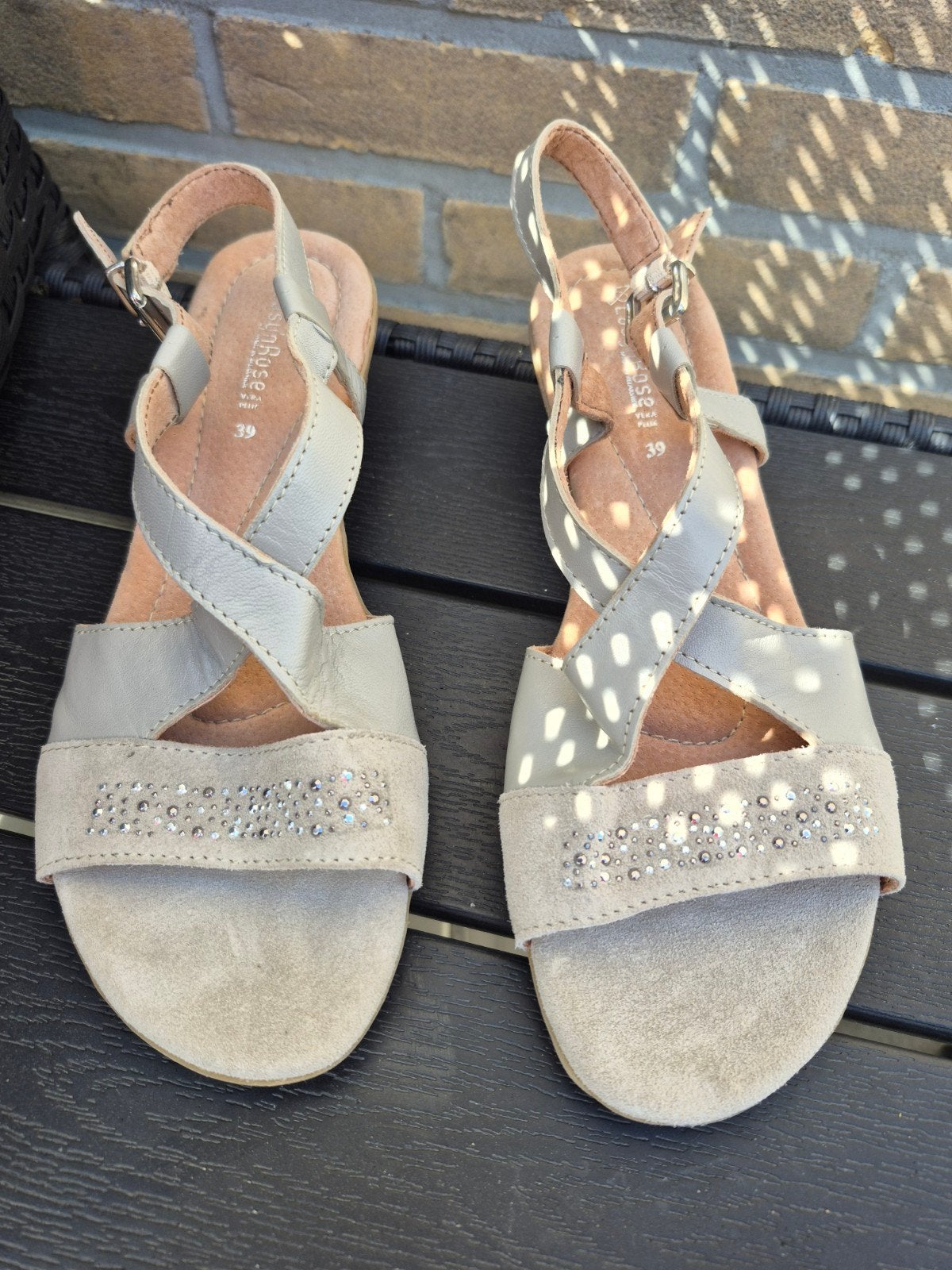 Sandalen maat 39, Kleding | Dames, Schoenen, Ophalen of Verzenden, Zo goed als nieuw, Sandalen of Muiltjes