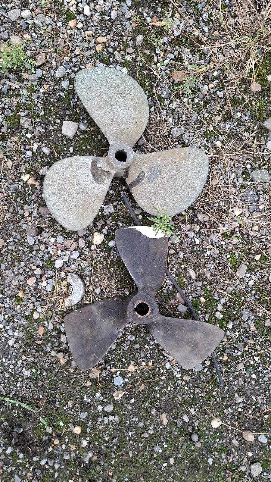 2 bronzen scheepsschroeven, Verzenden, Gebruikt, Motor en Techniek, Motorboot
