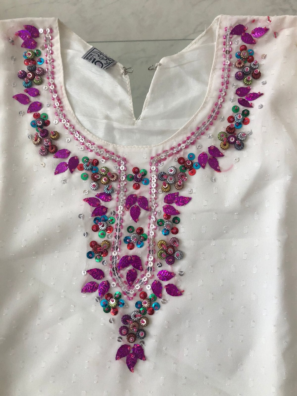 Bollywood Salwar Kameez - Wit met roze en paarse details, Ophalen of Verzenden, Zo goed als nieuw
