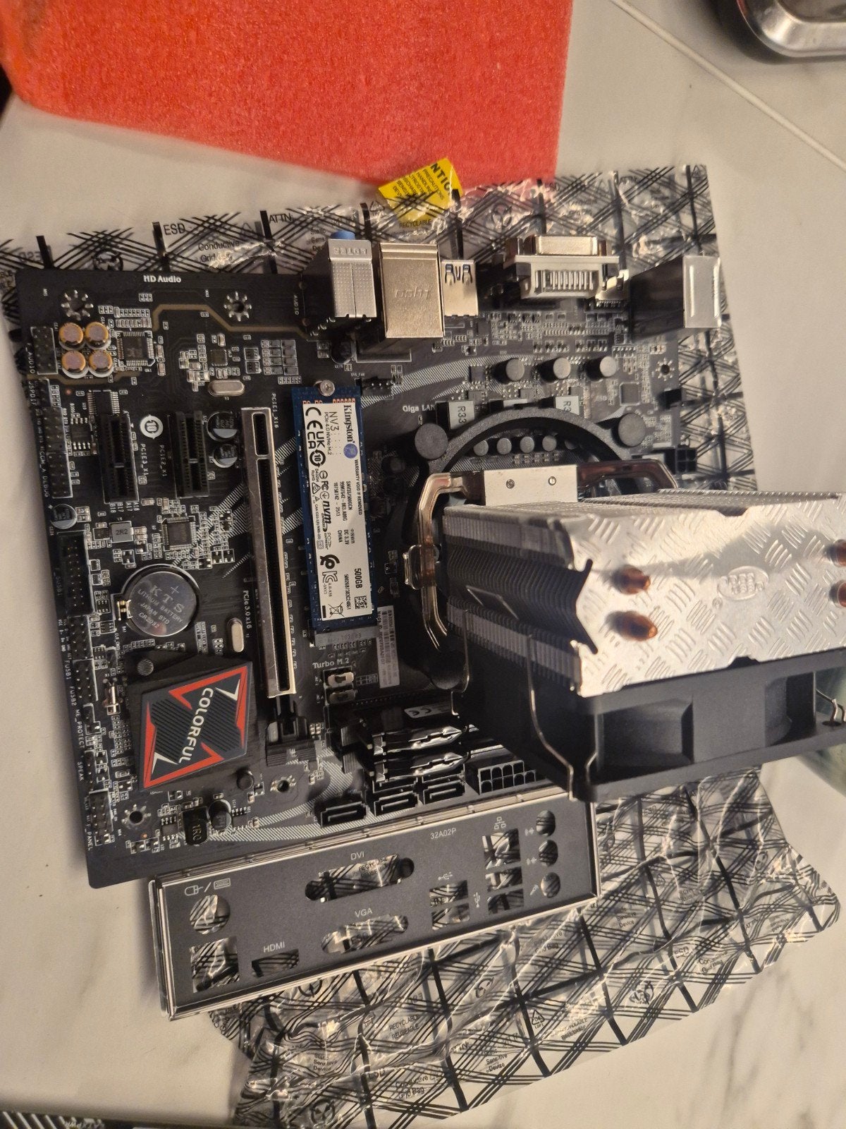 COLORFUL B365M-D met Intel Core i5-9400F 16gb ddr4 2666MHz, Computers en Software, Moederborden, LGA1151, DDR4, Ophalen of Verzenden