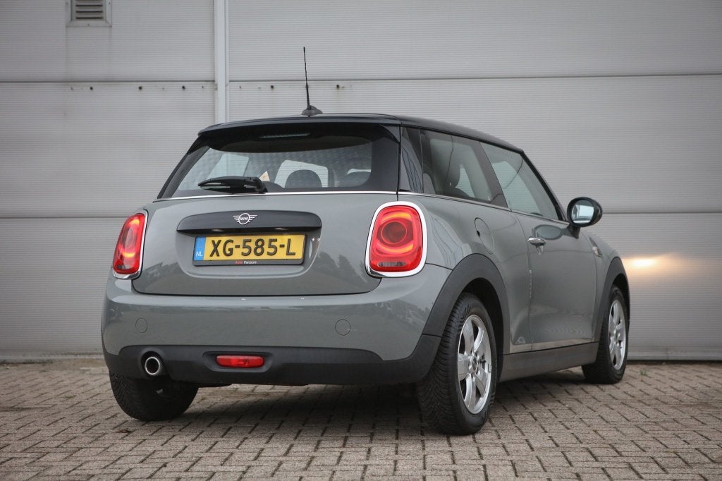MINI Mini 1.5 Cooper (bj 2019), 136 pk, Gebruikt, Euro 6, 4 stoelen