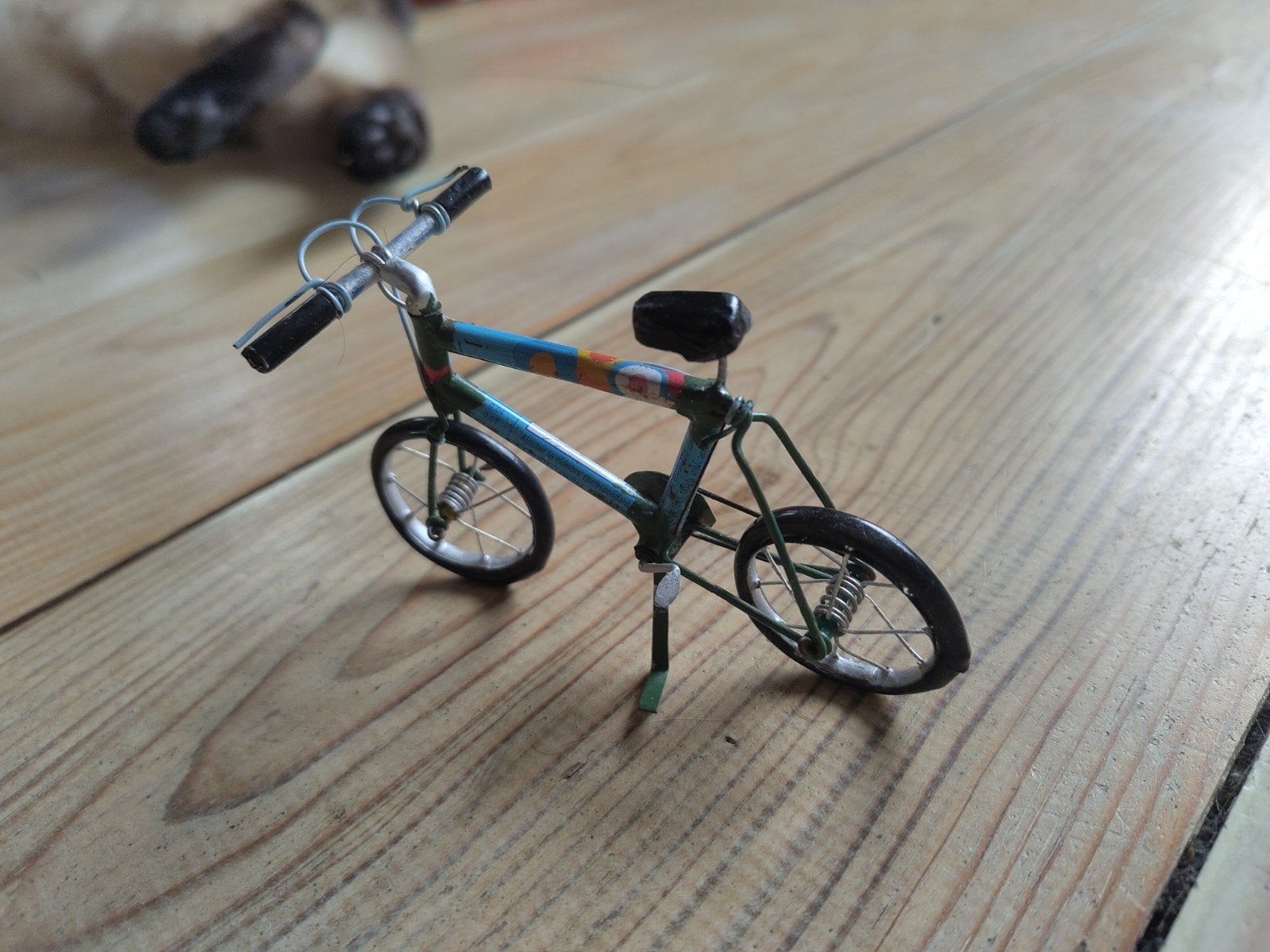 Afrikaans fietsje van blikjes, Ophalen of Verzenden
