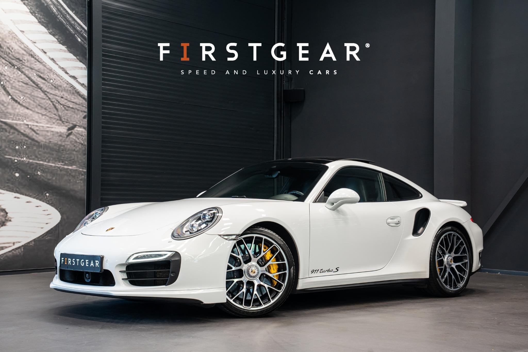 Porsche 911 3.8 Turbo S *Keramisch / Schuif- kanteldak / Car, Auto's, Porsche, Automaat, Gebruikt, Zwart, 4 stoelen