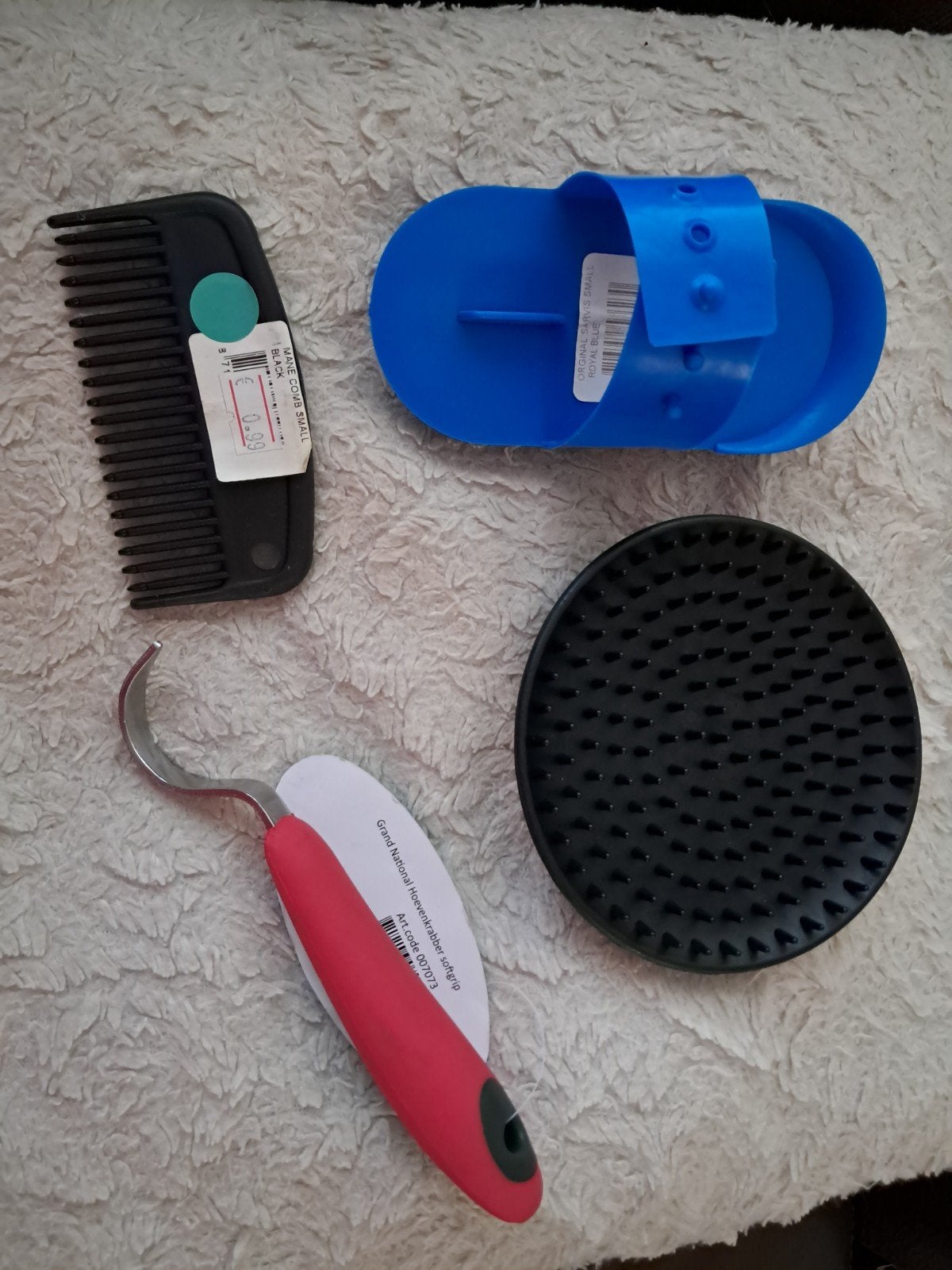 NIEUW 1 massage borstel, 1 borstel, 1 kammetje 1 hoevenkrabb, Ophalen of Verzenden, Nieuw
