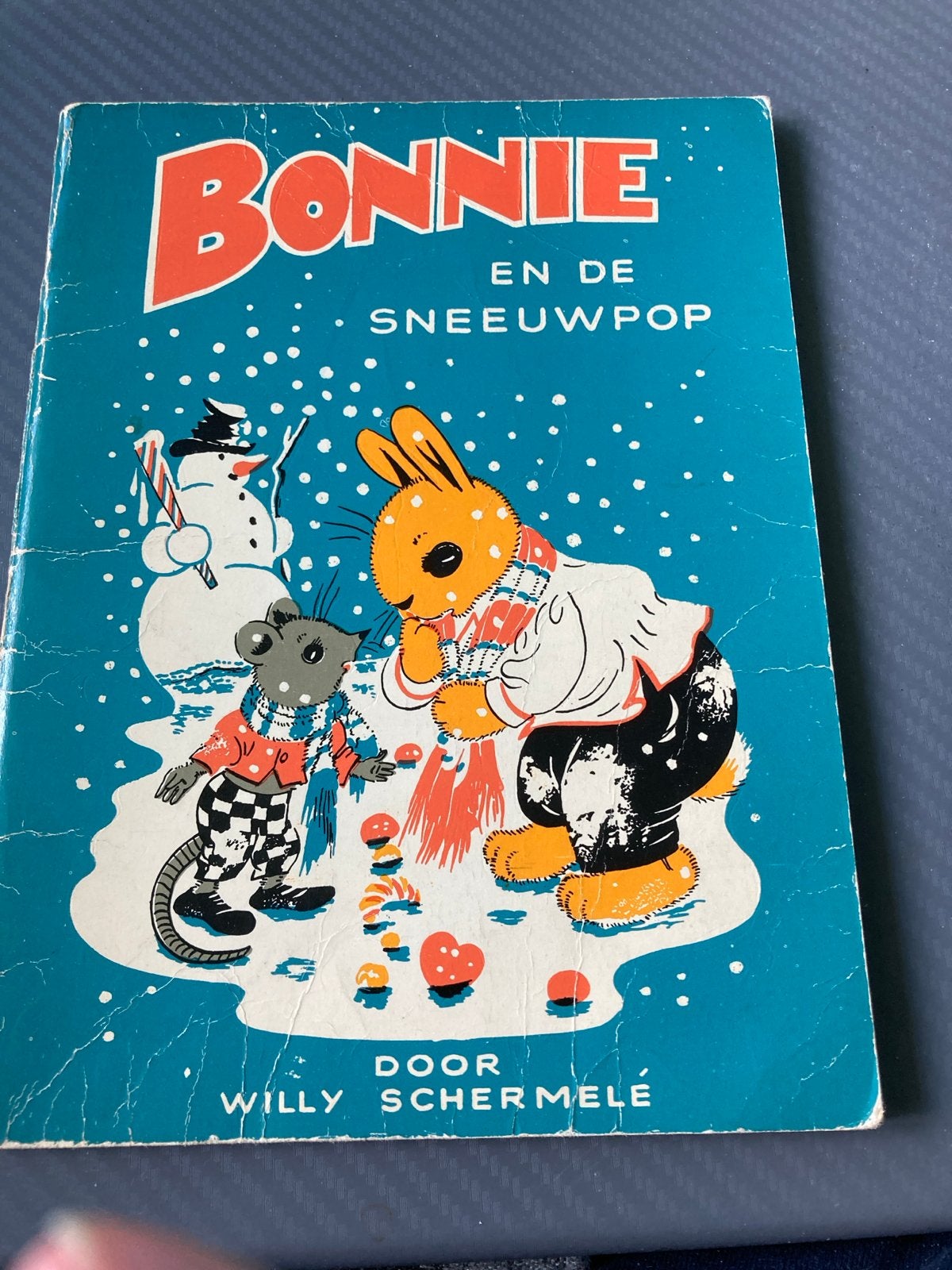Bonnie en de Sneeuwpop - Willy Schermelé (Vintage), Boeken, Kinderboeken | Jeugd | onder 10 jaar, Ophalen of Verzenden, Gelezen