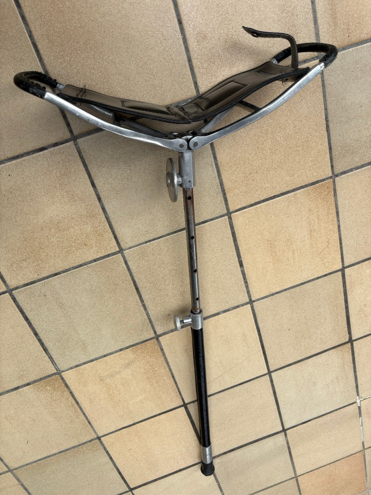 Wandelstok/wandelkruk met zitting, Ophalen of Verzenden, In hoogte verstelbaar, Gebruikt