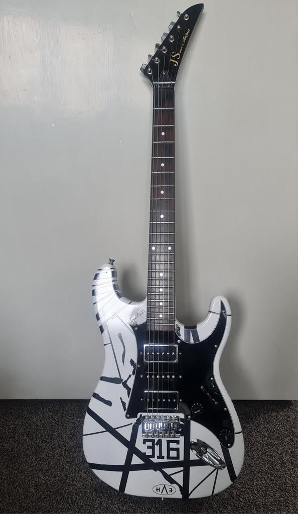JS series by Aria Pro 2, Muziek en Instrumenten, Snaarinstrumenten | Overige, Ophalen of Verzenden, Overige typen