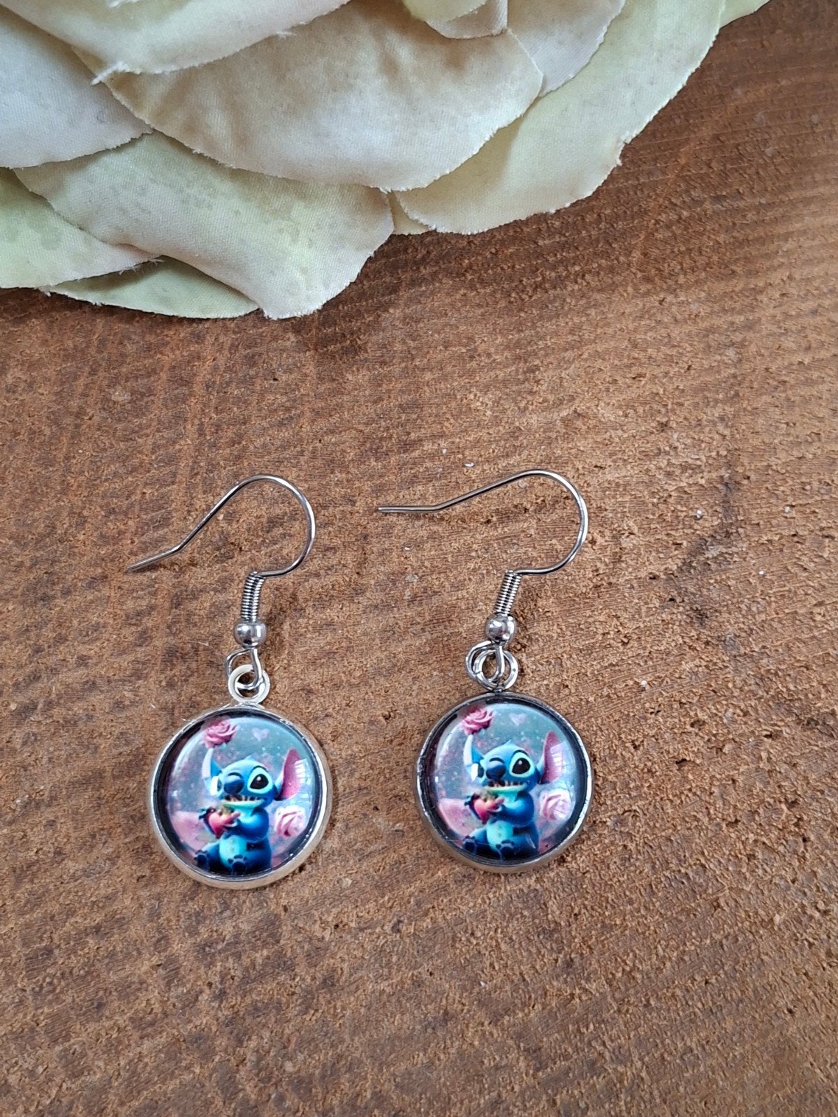oorbellen Stitch, Ophalen of Verzenden, Nieuw, Blauw, Overige materialen