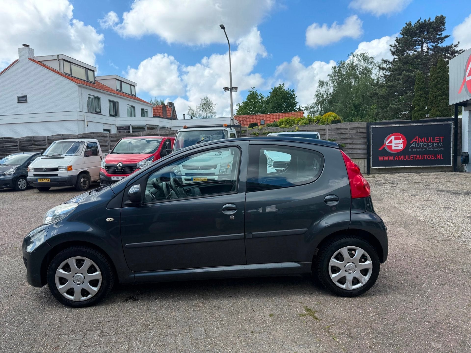Peugeot 107 1.0-12V ,Sublime,5-DEURS,AIRCO, Voorwielaandrijving, Stof, Gebruikt, Zwart