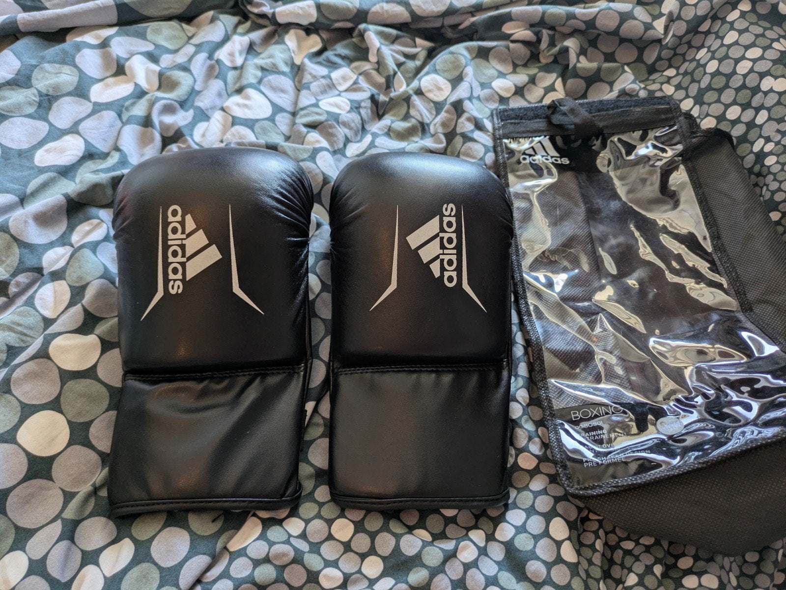 Adidas Bokshandschoenen maat S/M, Ophalen of Verzenden, Gebruikt, Bokshandschoenen