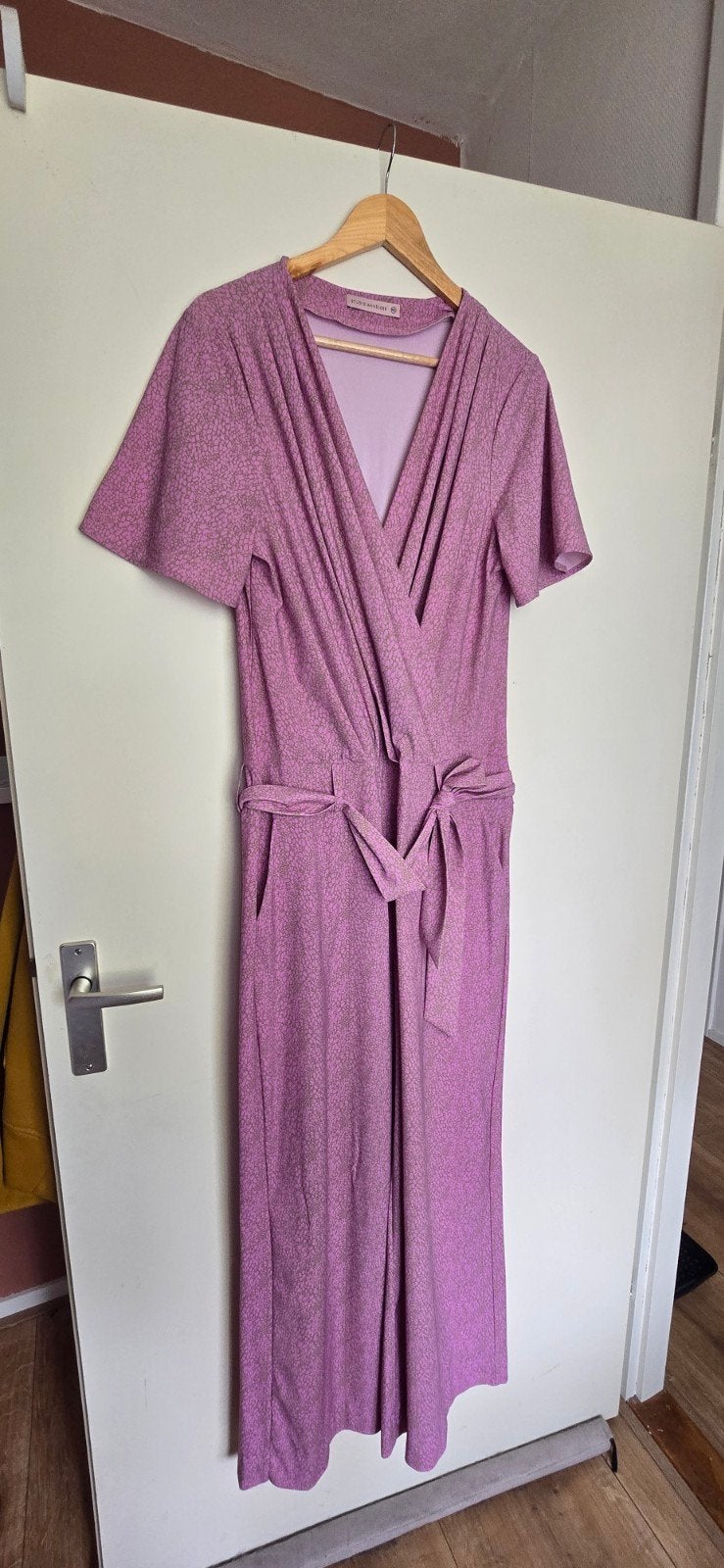 Studio Anneloes | jumpsuit Mia Snake | lila pink/clay, Studio Anneloes, Verzenden, Maat 46/48 (XL) of groter, Zo goed als nieuw