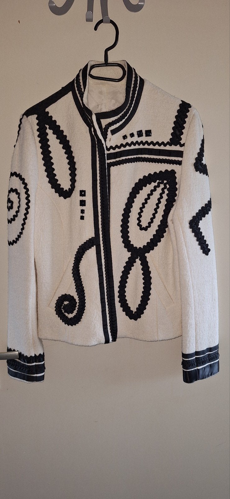 Bandolera jasje maat 40 - Crème met zwart detail, Maat 38/40 (M), Wit, Ophalen of Verzenden, Zo goed als nieuw