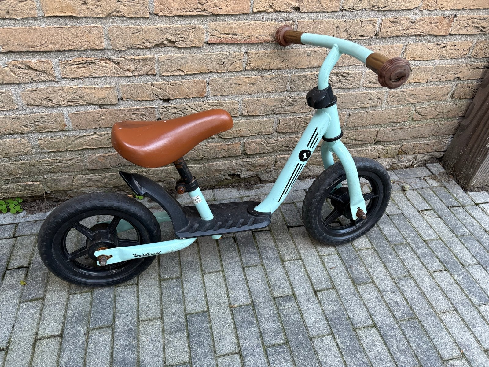 Foto 6 van Bandits & Angels Loopfiets Mint Groen