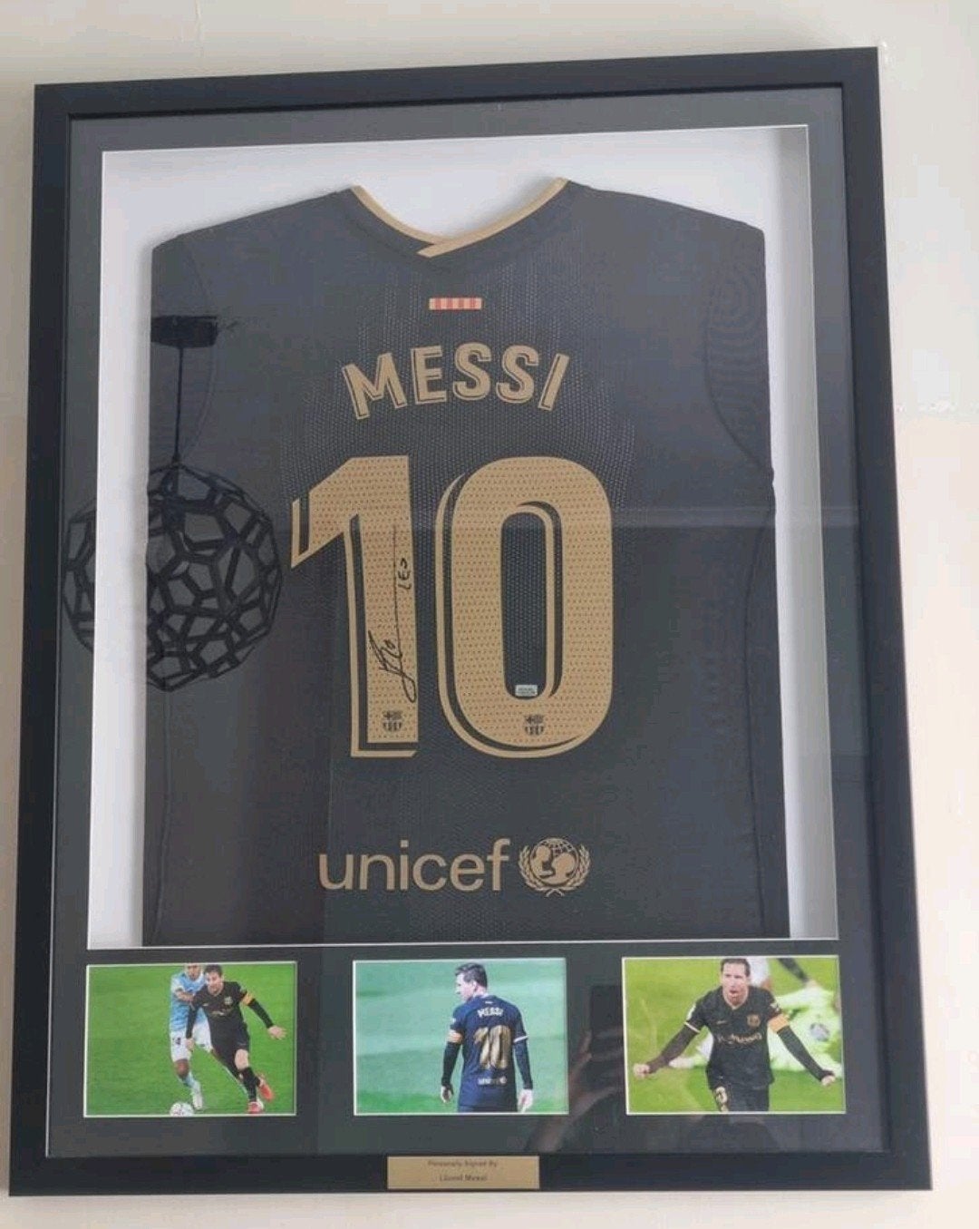 Gesigneerd Messi shirt met certificaat van echtheid, Verzamelen, Ophalen, Zo goed als nieuw, Buitenlandse clubs, Shirt