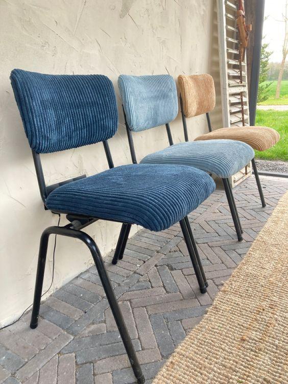schoolstoelen vintage stoelen stof naar wens eetkamerstoelen, Huis en Inrichting, Gebruikt, Overige kleuren, Verzenden, Strak landelijk modern
