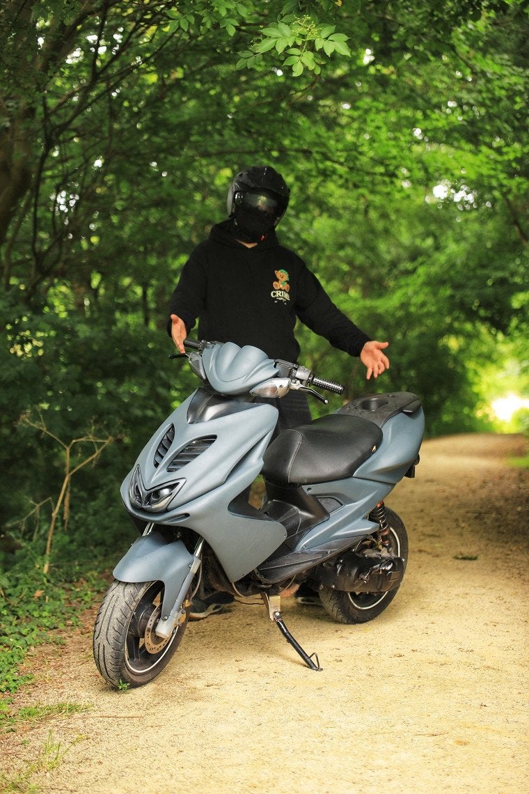 Aerox 70 cc, Ophalen of Verzenden, Zo goed als nieuw, Tweetakt, Overige modellen