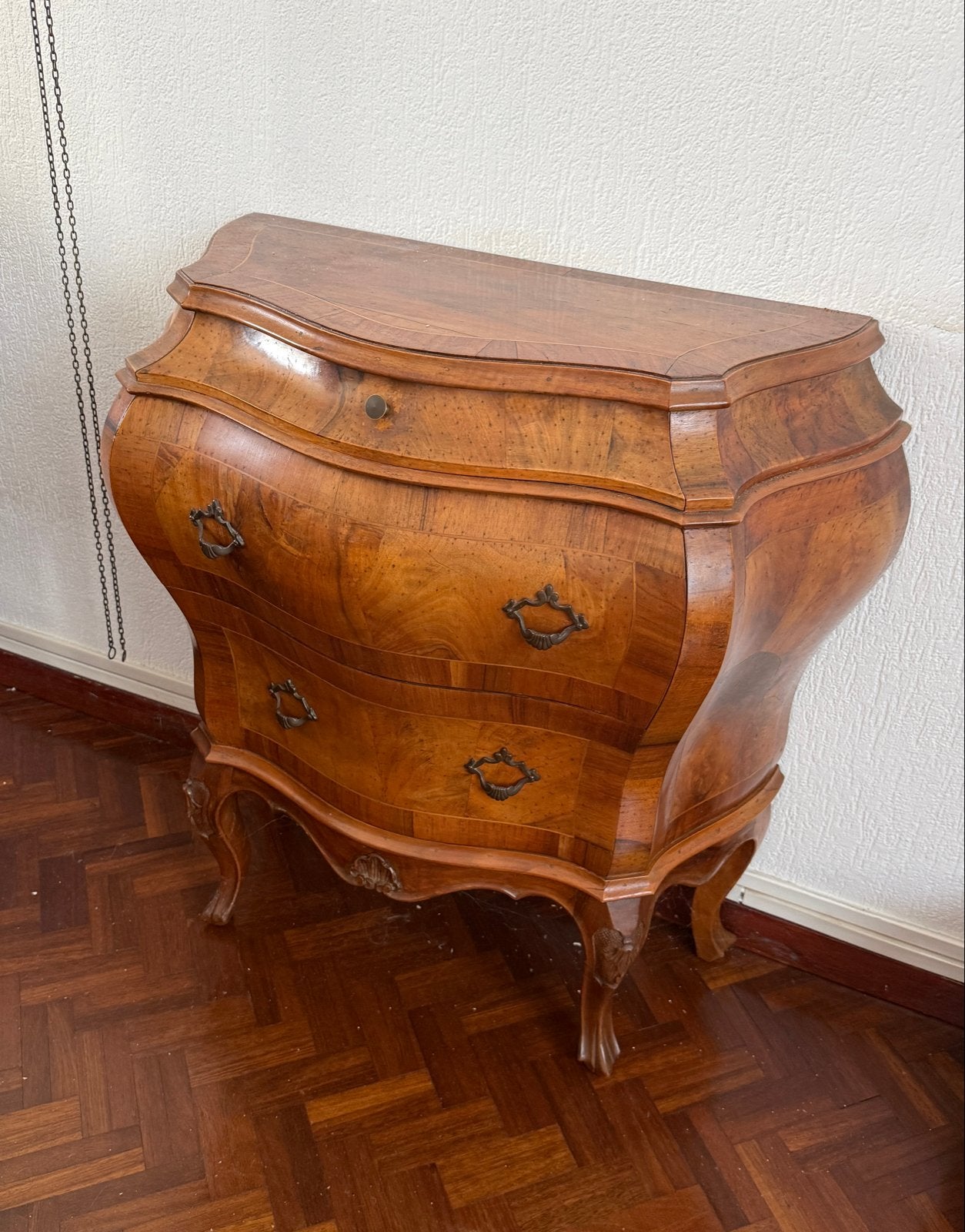 Charmante Italiaanse Commode - Bombé Stijl, Ophalen