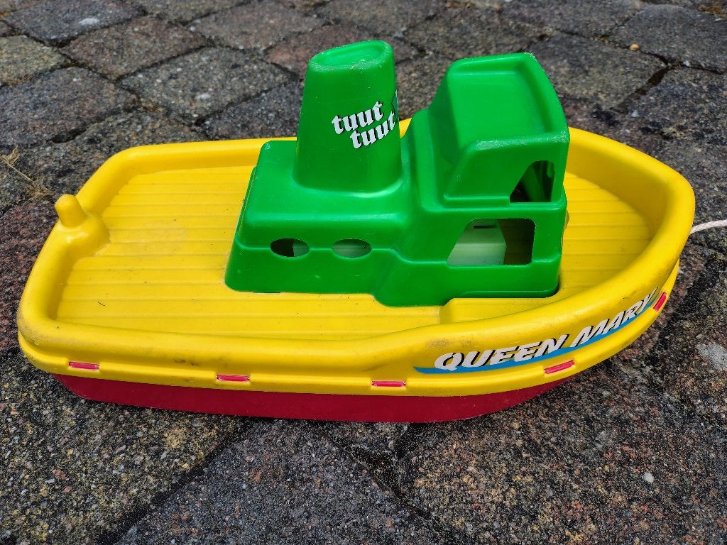 Speelgoed bootje, Ophalen