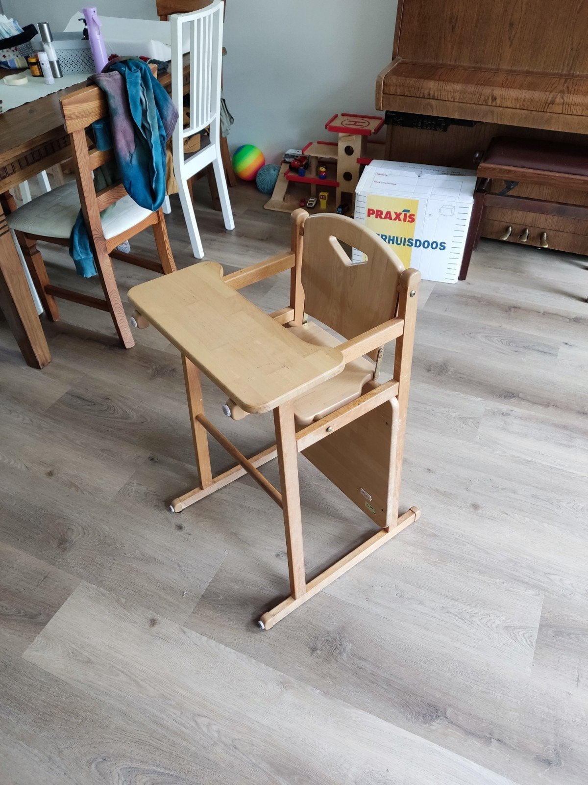 Eetstoel speelstoel kinderstoel, Kinderen en Baby's, Ophalen, Gebruikt, Stoel(en)