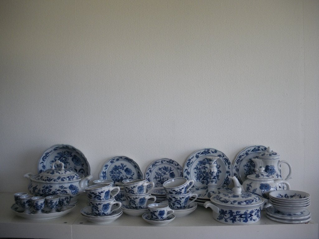 Blue Danube servies met oude stempel, Huis en Inrichting, Ophalen of Verzenden, Zo goed als nieuw, Bord(en), Overige stijlen