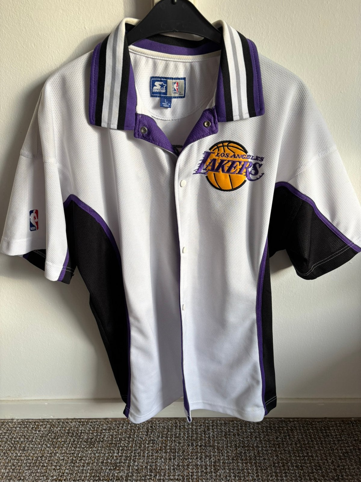 LA Lakers warming up jack met korte mouwen, Sport en Fitness, Basketbal, Ophalen of Verzenden, Zo goed als nieuw, Kleding