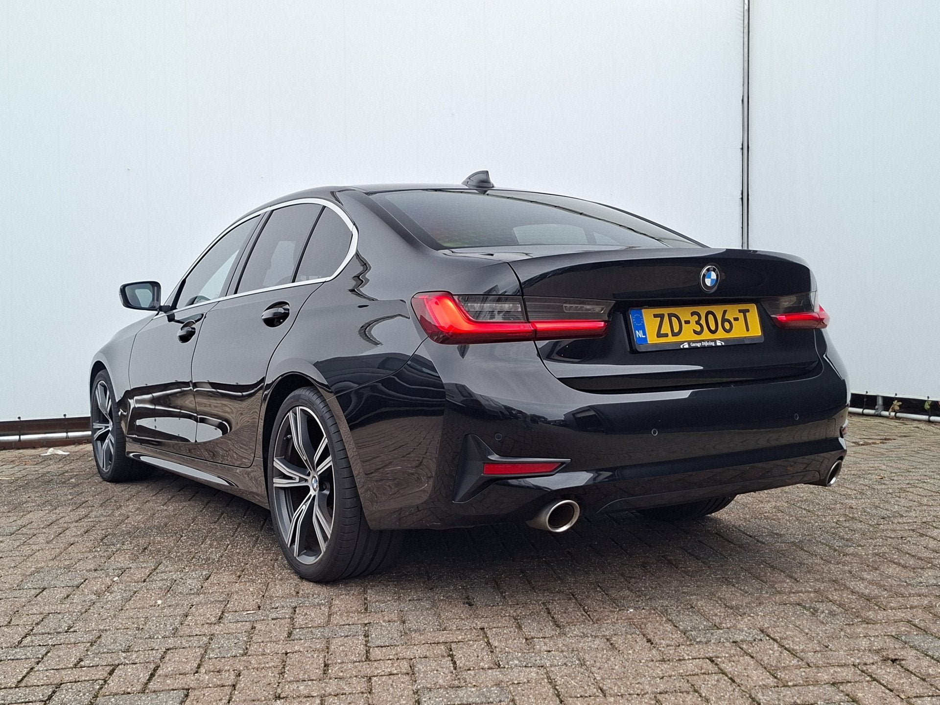 BMW 3-serie 320i Executive Edition Carplay Sport Leder, Auto's, Automaat, 1998 cc, Achterwielaandrijving, Euro 6