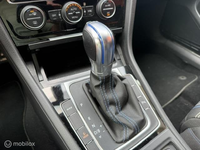 Foto 20 van Volkswagen Golf 1.4 TSI PHEV GTE BJ 12-12-2018 KM NAP EXTR