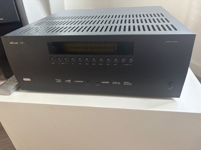 Arcam AVR400 Surround versterker, Audio, Tv en Foto, Gebruikt, 60 tot 120 watt, Ophalen, Overige merken