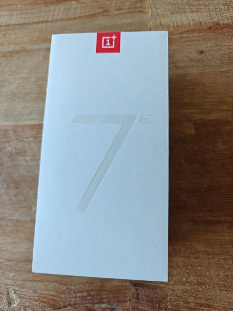 OnePlus 7 Pro - Zo goed als nieuw met hoesjes, Overige modellen, Ophalen of Verzenden, Zo goed als nieuw, Zonder simlock