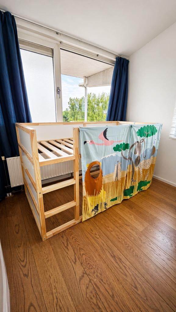 IKEA Kura bed met safari speeltent, Ophalen, 85 tot 100 cm, Lattenbodem, Zo goed als nieuw