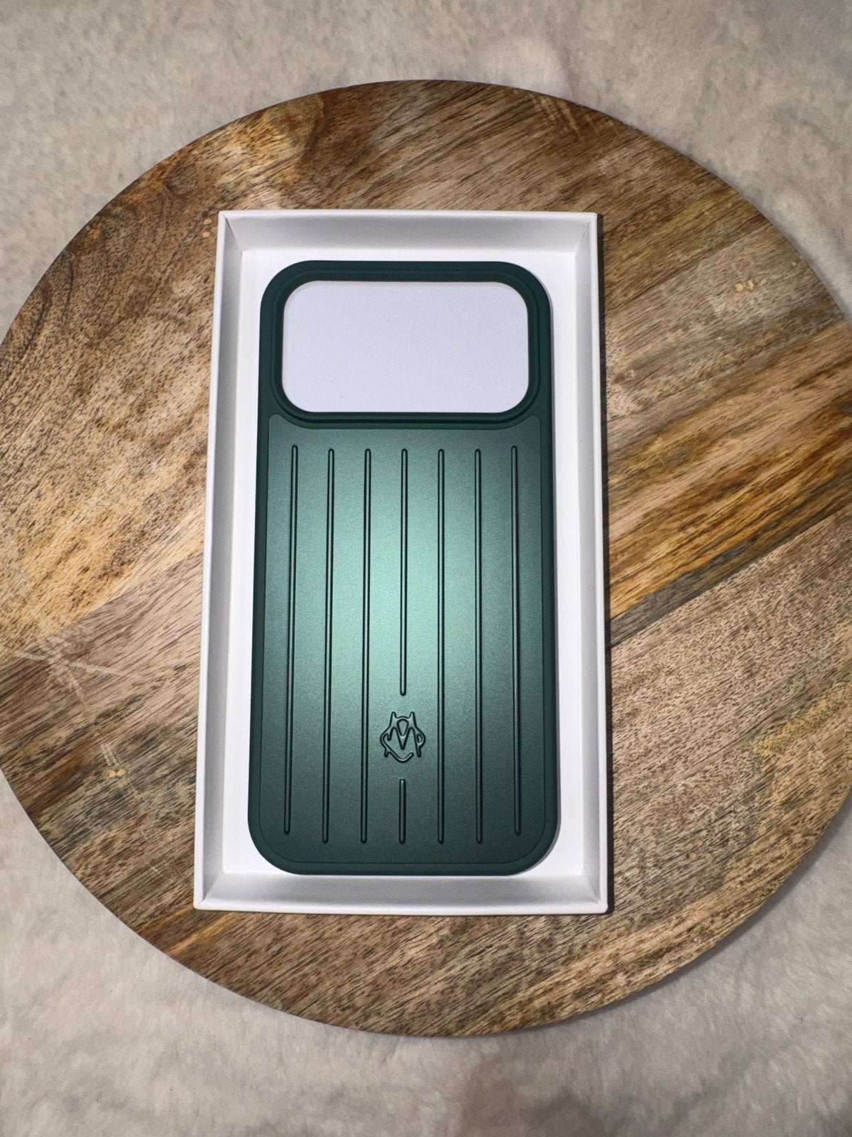 RIMOWA iPhone 17 Pro Max/18 Pro max Hoesje Groen - Nieuw, Telecommunicatie, IPhone 17, Nieuw, Hoesje of Tasje, Ophalen of Verzenden