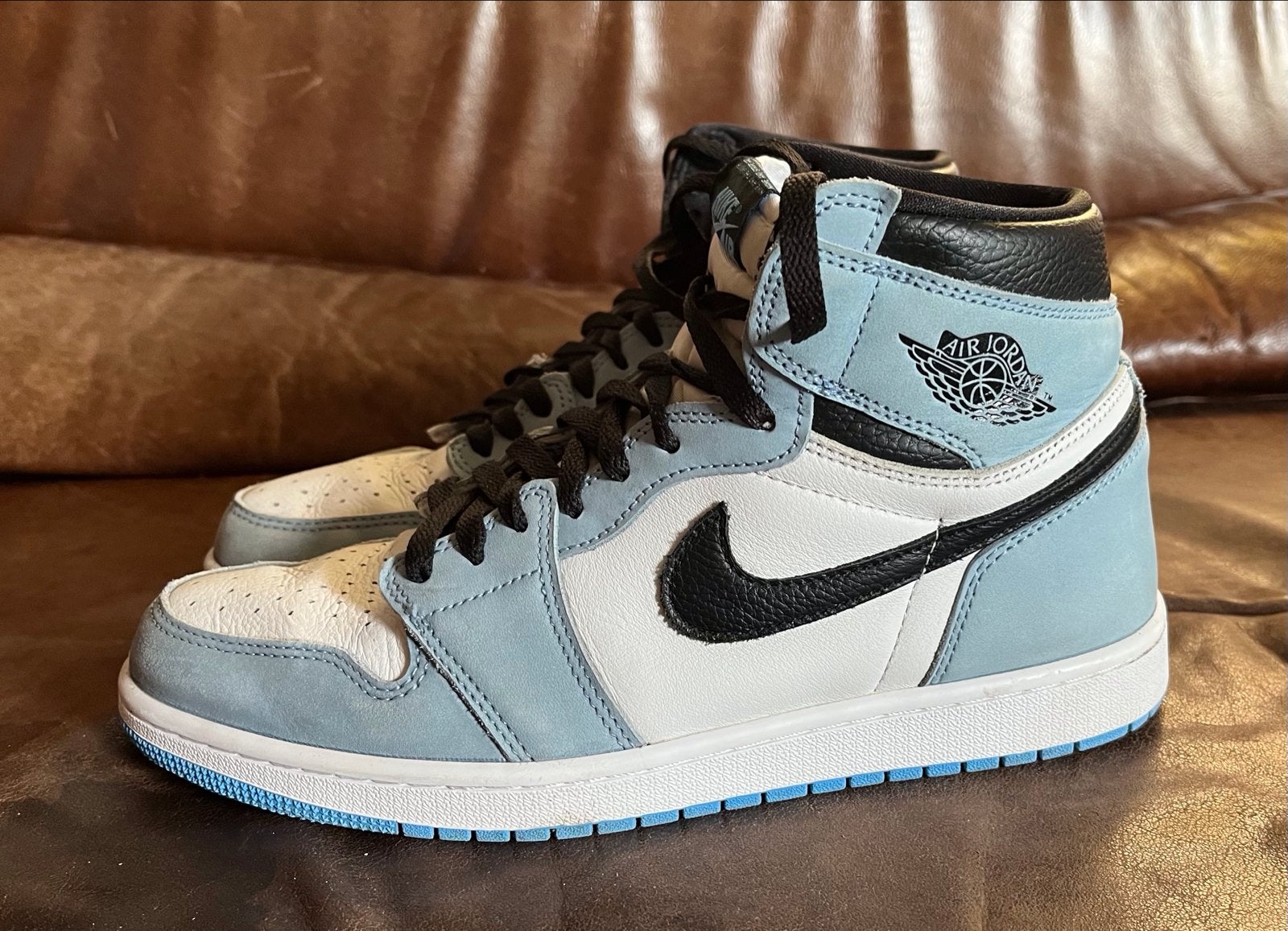 Nike Air Jordan 1 Retro High OG University Blue,  Size 43, Blauw, Ophalen of Verzenden, Sneakers of Gympen, Gedragen