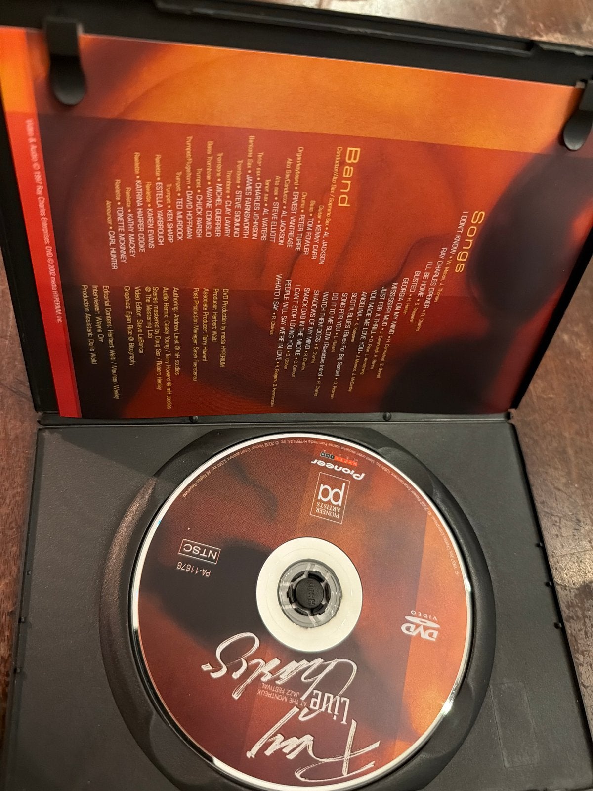 Ray Charles Live at the Montreux Jazz Festival DVD, Alle leeftijden, Engels, Ophalen of Verzenden, Concert