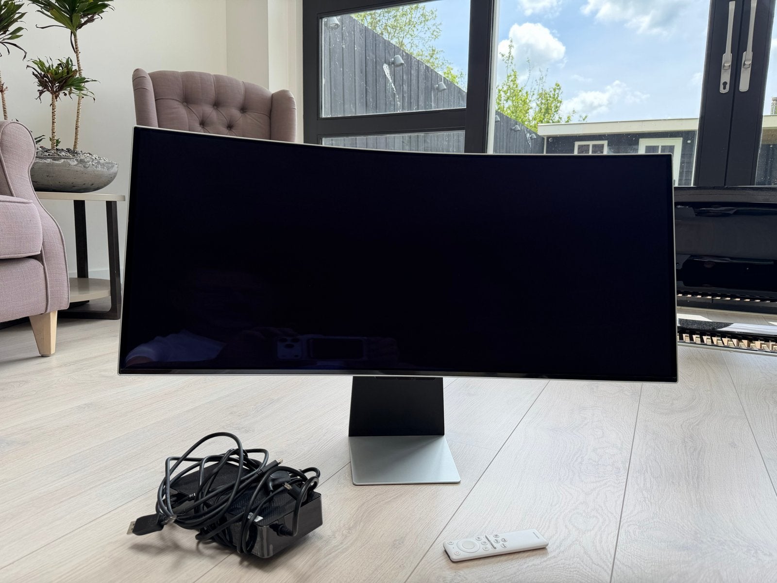Samsung Smart Monitor M8 (LS34BM80BUXEN) - Zo goed als nieuw, Computers en Software, Monitoren, HDMI, Ingebouwde speakers, 60 Hz of minder