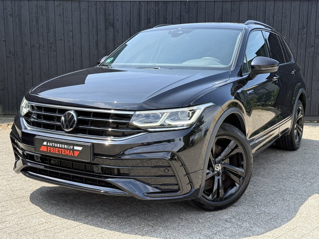 Volkswagen Tiguan 1.4 TSI eHybrid R-Line Business+, Auto's, Volkswagen, Gebruikt, Zwart, 4 cilinders, Leder en Stof