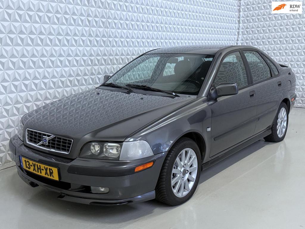 Volvo S40 2.0 Europa Airco Cruise Trekhaak / GEEN APK! (2001, Auto's, Volvo, Voorwielaandrijving, Gebruikt, 4 cilinders, Handgeschakeld