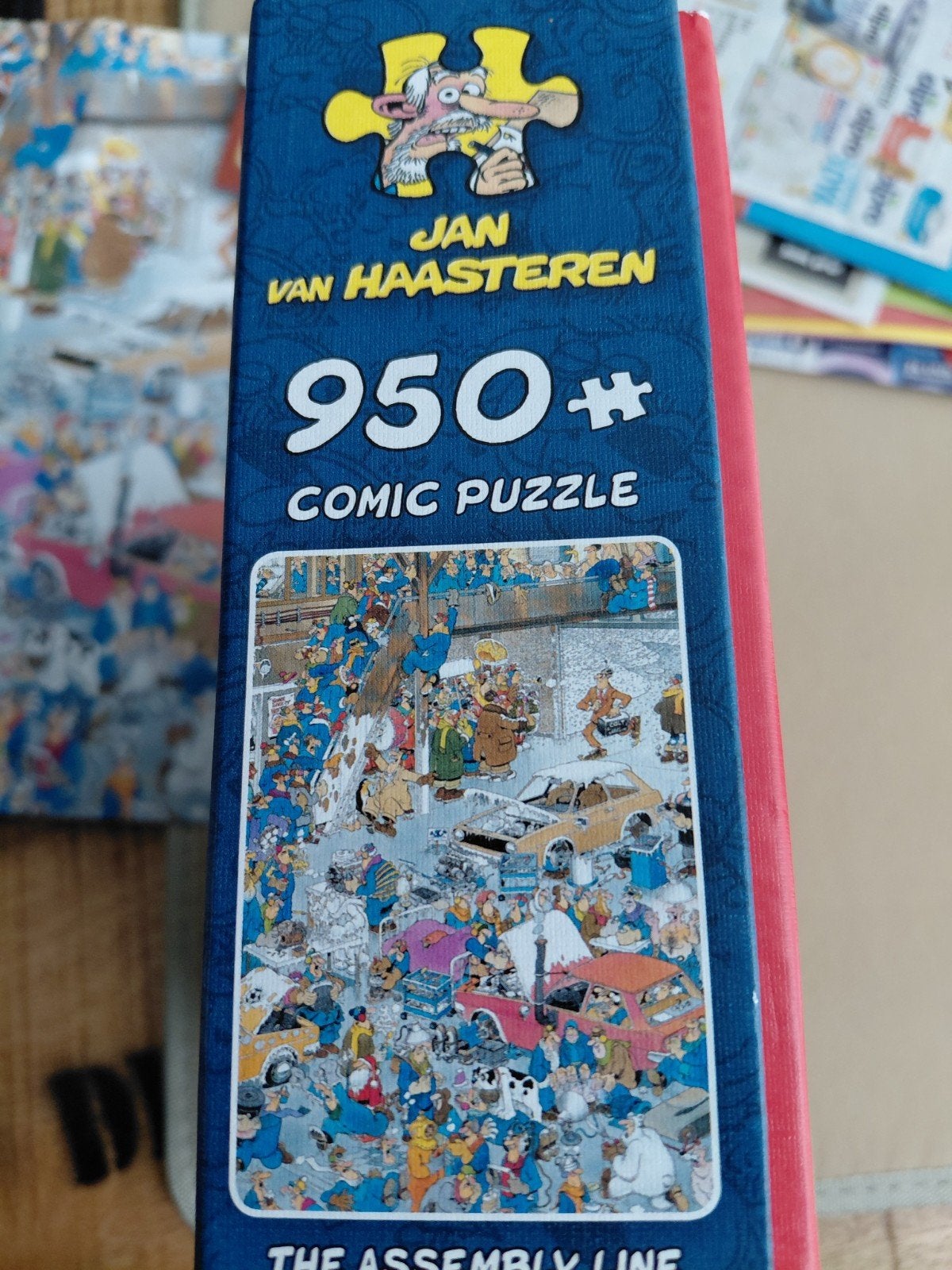 Foto 7 van Jan van Haasteren 950+ Comic Puzzel - The Assembly Line
