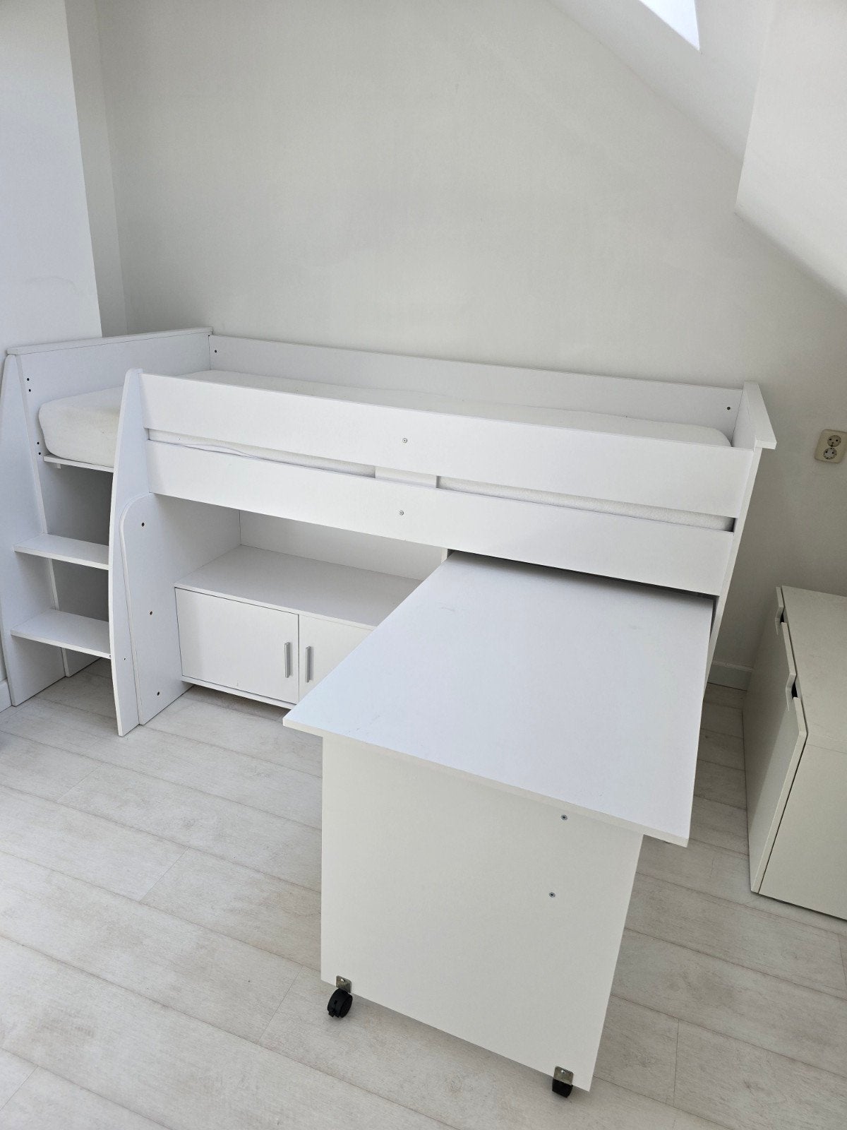Wit halfhoogslaper met bureau en opbergruimte, Ophalen of Verzenden