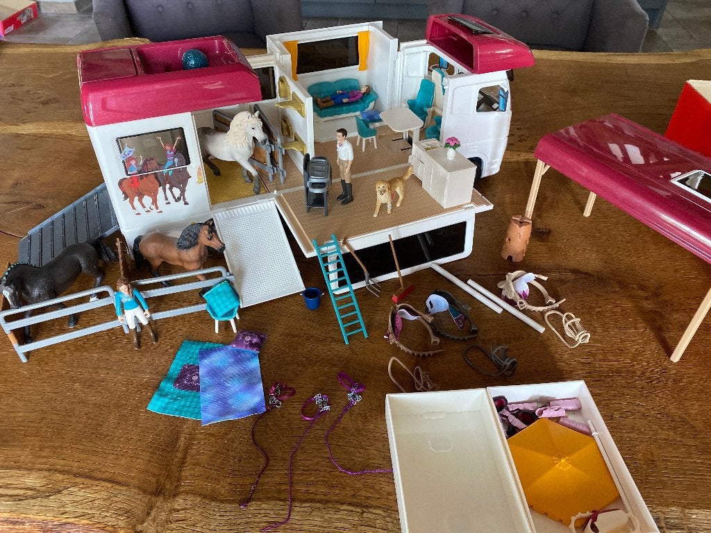 Schleich paarden vrachtwagen 42619, Ophalen of Verzenden, Zo goed als nieuw