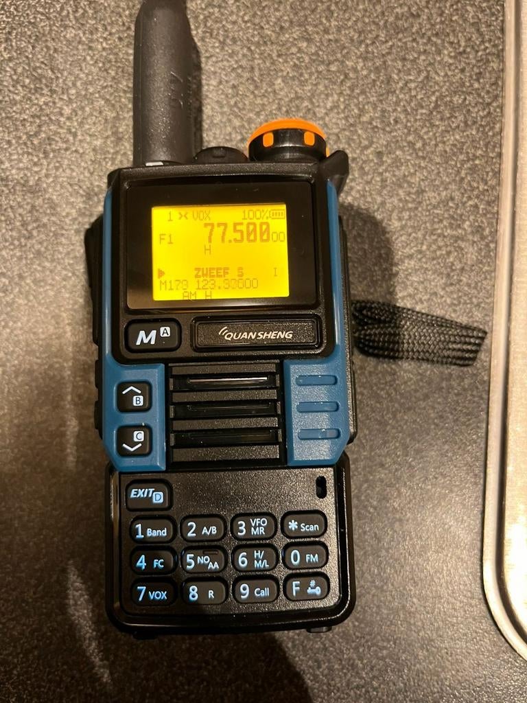 Nieuwe Quansheng Portofoon, Telecommunicatie, Met broekklem, Nieuw, Ophalen of Verzenden, Portofoon of Walkie-talkie